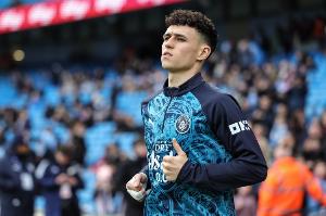 法尔克：拜仁在关注福登，但目前没计划在夏季采取行动